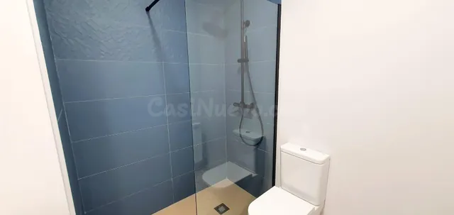 Bajo exterior completamente reformado en Tapia de Casariego | 2 plazas de garaje incluidas — 16
