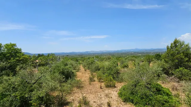 VENTA DE 3 PARCELAS AGRUPADAS CON POSIBILIDAD DE CONSTRUIR UNA VIVIENDA UNIFAMILIAR !! — 17