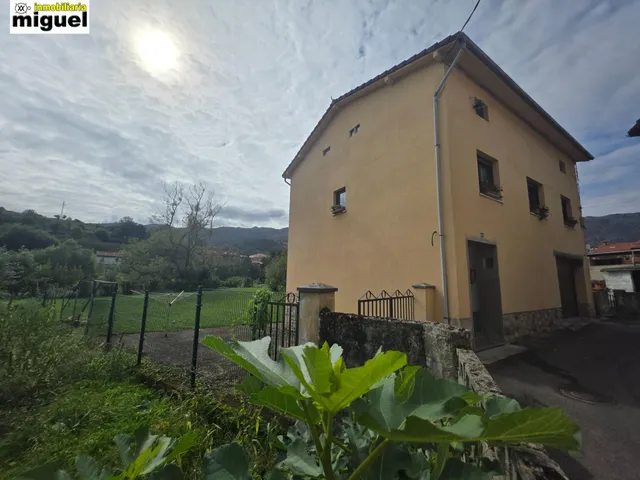 Casa con terreno en Siejo — 44