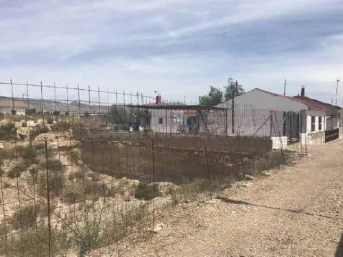 Terreno urbano para construir en venta en calle Teide-Riquel