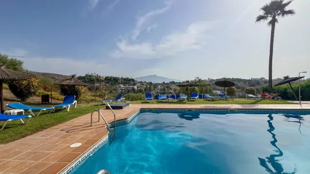 Ático dúplex de 3 dormitorios en Bel Air, Estepona