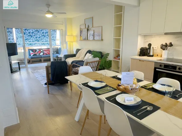 EXCLUSIVO APARTAMENTO REFORMADO EN EL CAMPELLO CON TERRAZA, PISCINA Y UBICACIÓN PRIVILEGIADA JUNTO AL MAR — 7