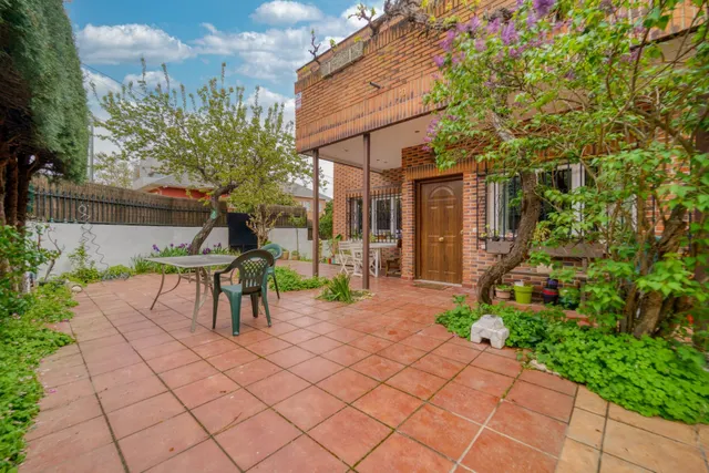 Pareado 6 habitaciones 331m² en venta - El Plantío — 48