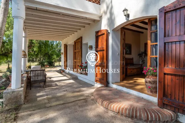 Masía con terreno en Vallmoll - foto 3