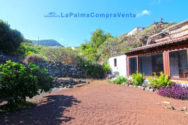 Casa-Chalet en Venta en Roque Faro Santa Cruz de Tenerife - foto 3