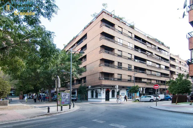 CALLE TRAJANO. Plaza Menorca — 34