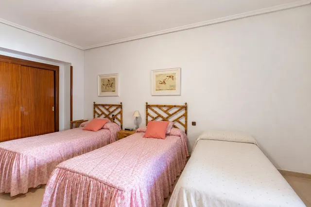 Vivienda situada en una de las zonas más valoradas de Cáceres, — 8