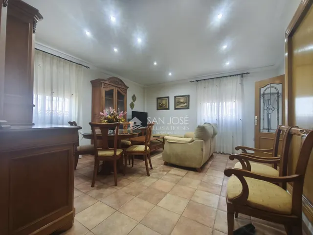 SE ALQUILA BUNGALOW AMUEBLADO EN BUEN ESTADO EN ASPE — 15
