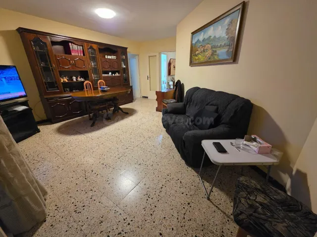 Venta piso en Igualada zona levante 4 habitaciones, balcón y terraza comunitaria!! — 2