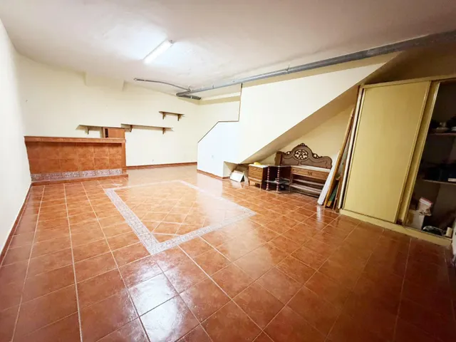 ️ TRIPLEX EN EL TOYO – RETAMAR  El privilegio de vivir junto al mar  96 m2 const.  Garaje privado incluido en el precio — 48