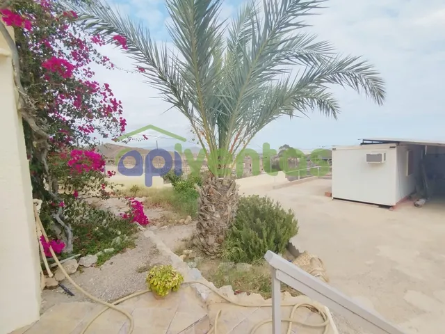 Casa con terreno en JARAVIA (Pulpi) — 41
