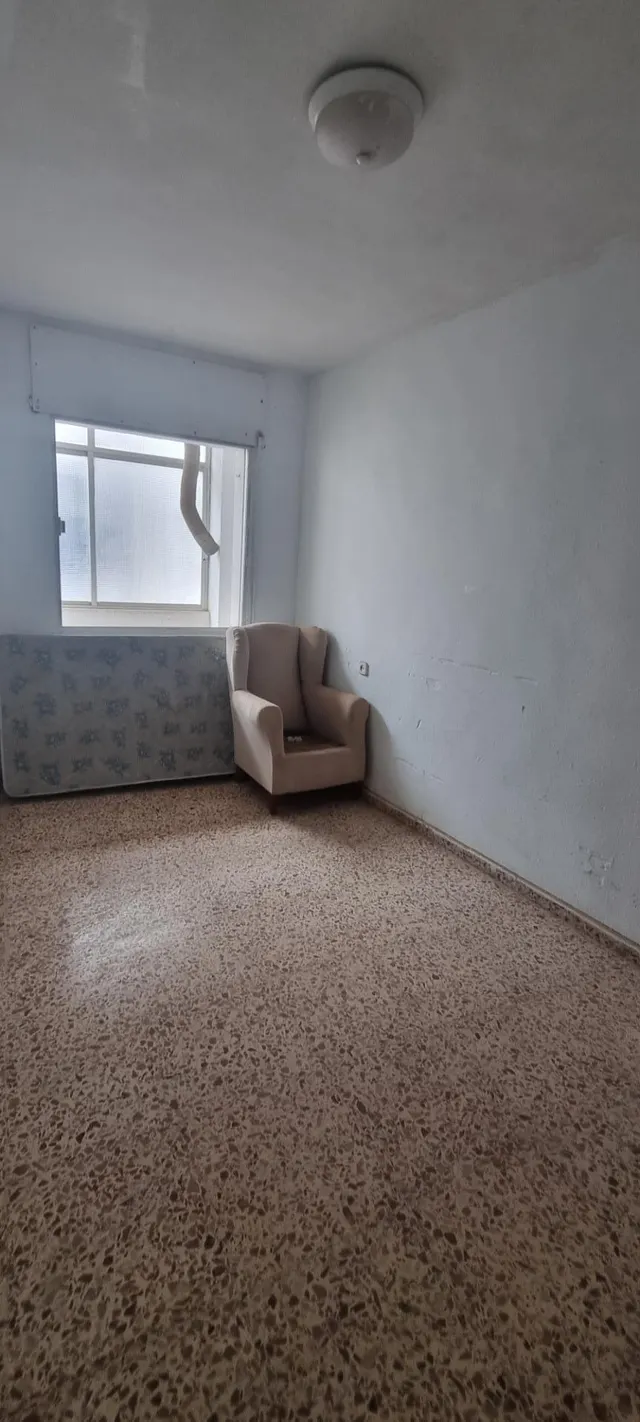 Amplísima casa con vistas despejadas a un parque desde su terraza — 12