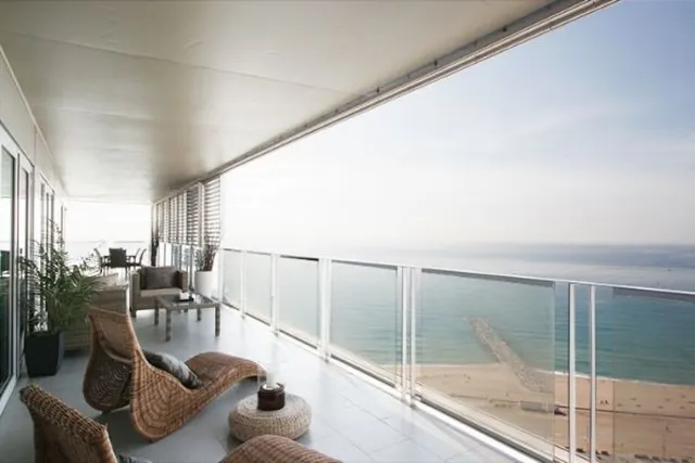 Fantastico Piso con vistas a Mar y Barcelona — 5