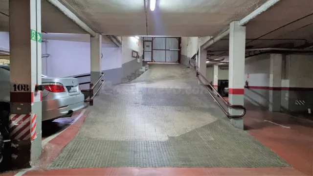 PLAZA DE PARKING EN CALLE DOM BOSCO - foto 4