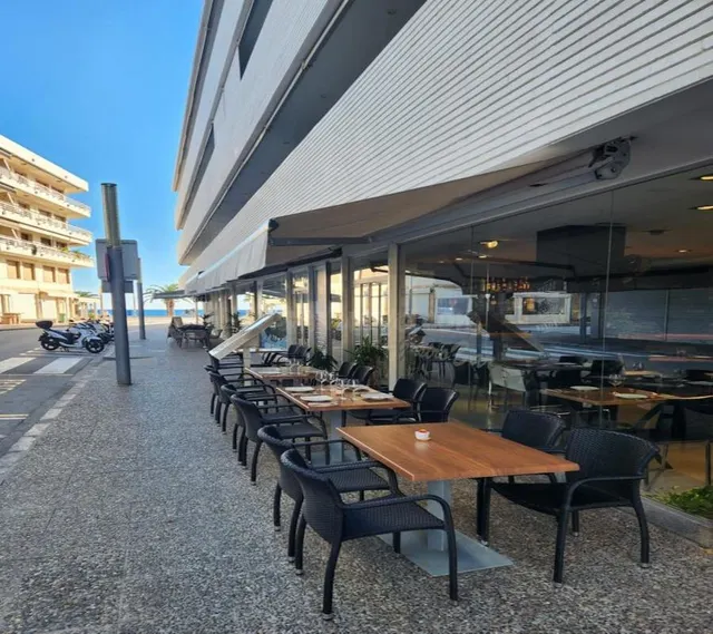 Bar-Restaurante en Venta con Rentabilidad en centro de Tossa - foto 3