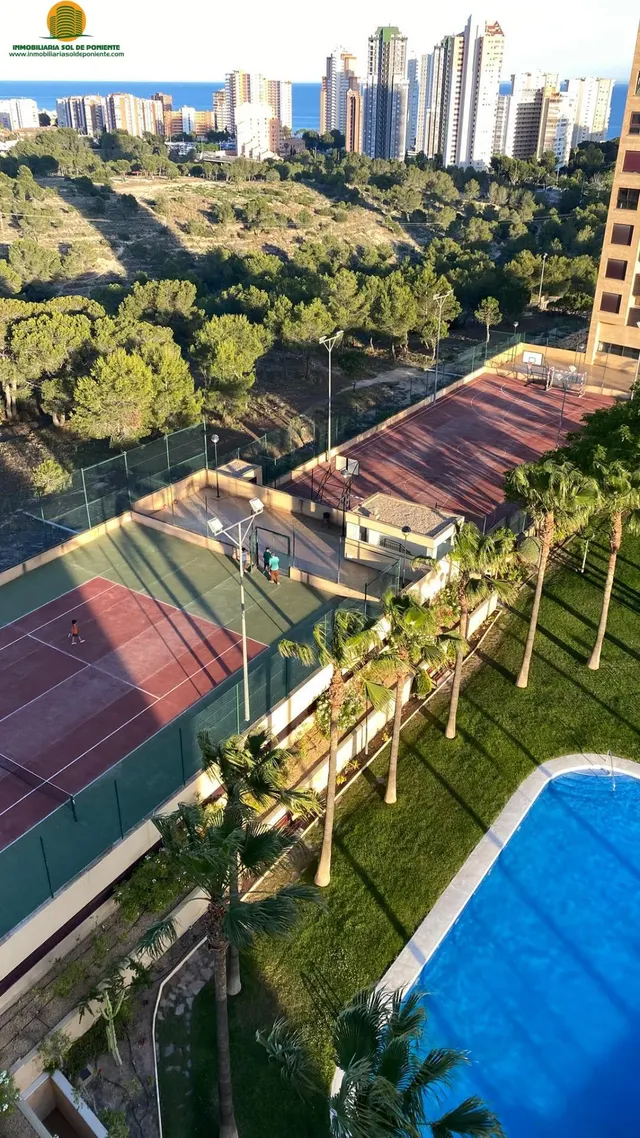 Exclusiva propiedad en planta 19 con vistas panorámicas al mar – Playa de Poniente, Benidorm — 27