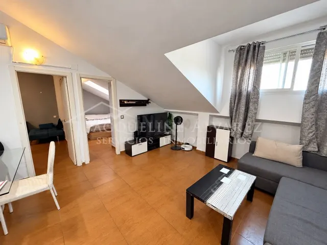 ATICO DE DOS habitación Y UN BAÑO EN LA estación - YELES - foto 3