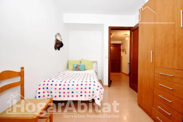 AMPLIO ÁTICO DÚPLEX CON GARAJE Y DOS TERRAZAS SOBRE LA AV DE ALCORA — 26