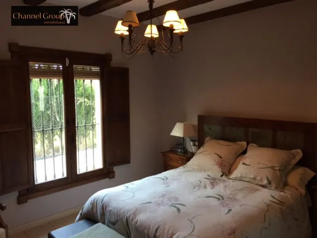 SE VENDE MAGNIFICO CHALET NOVELDA — 14