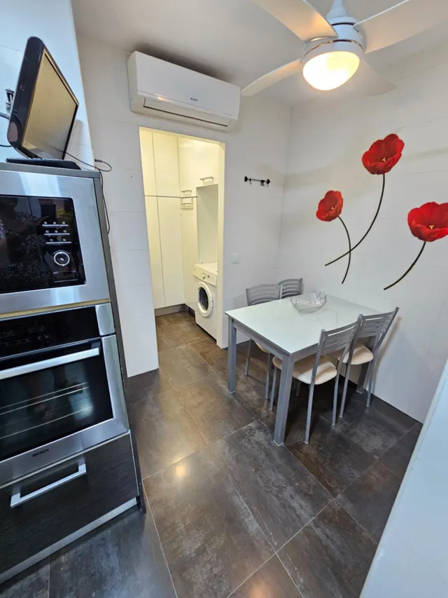 EN ALQUILER FABULOSO PISO-ATICO DE 3 DORMITORIOS + 2 BAÑOS,EN ALMERIA CAPITAL, ZONA AVDA.MEDITERRANEO Y CARREFOUR — 20
