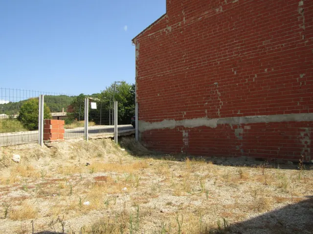 CASTELLÓ DE RUGAT - SOLAR URBANO - SE VENDE — 3