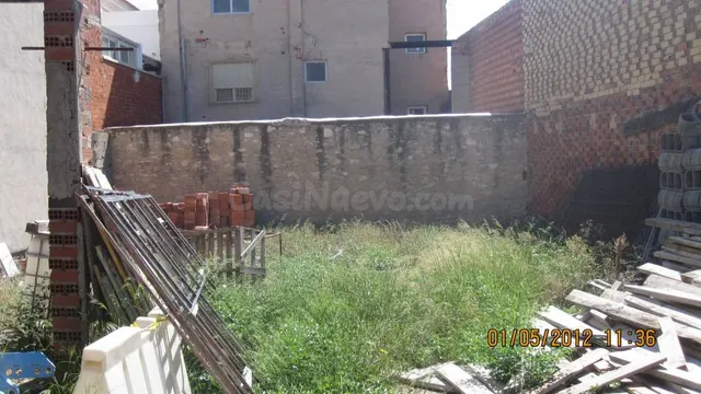 Parcela 240m² en alquiler - san roque