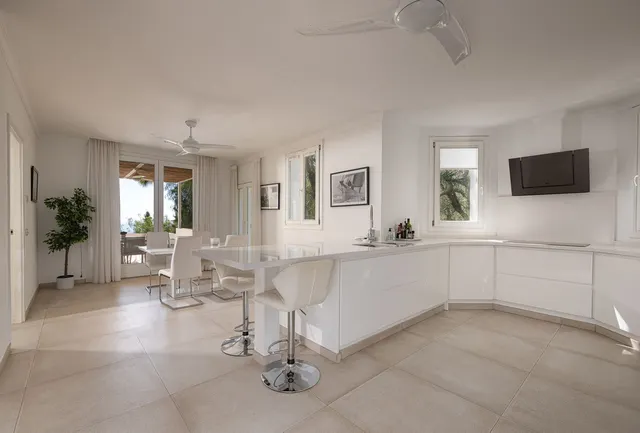 Chalet 9 habitaciones 1112m² en venta - Marbella — 9