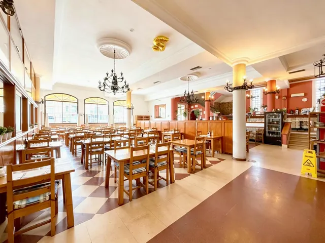 Se traspasa restaurante en centro pleno de Inca - foto 4
