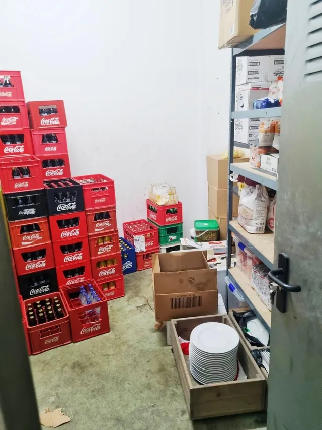 Se vende trastero en la plaza mayor de el ejido !!! — 3