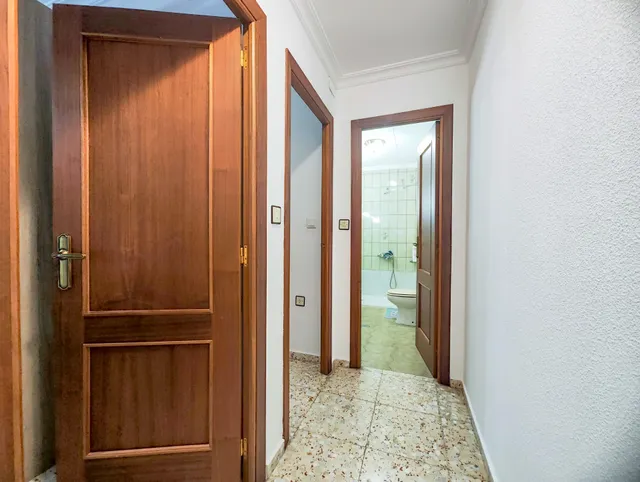Piso en venta en Calle Menendez Pelayo — 33