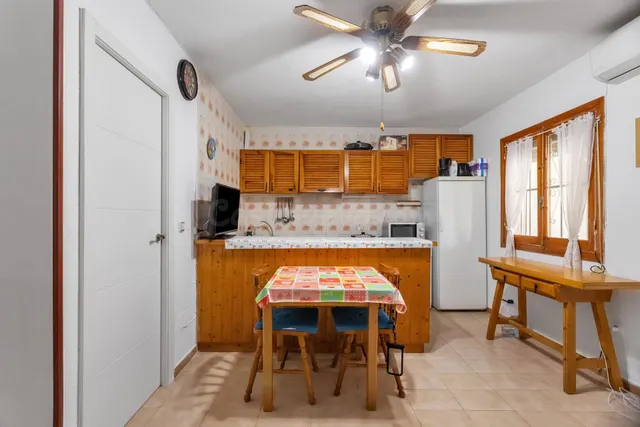 Bungalow en planta baja a 400 metros de la Playa de Los Náufragos — 12