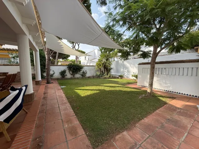 Chalet independiente Costa Sancti Petri — 5