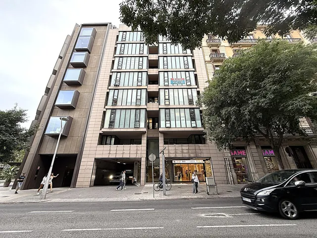 FANTÁSTICAS OFICINAS EN VENTA EN EL CORAZÓN DE BCN — 32