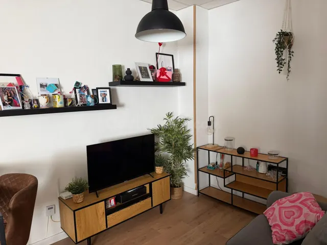 Local convertido en vivienda - foto 2