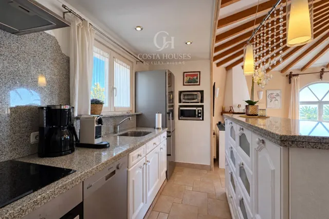 VILLA PALOMA · ESENCIA MEDITERRÁNEA Y VISTAS AL MAR EN JÁVEA — 7