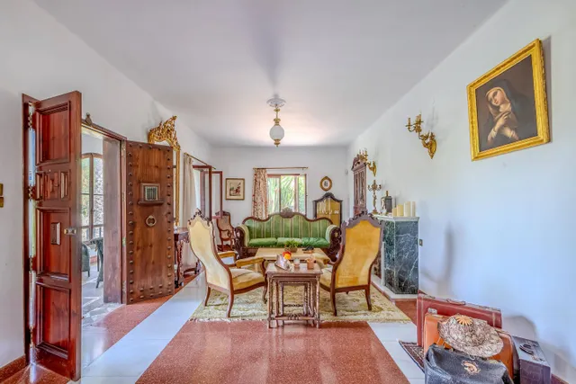 Casa con encanto en tafira, amplia parcela y construcciones auxiliares — 22