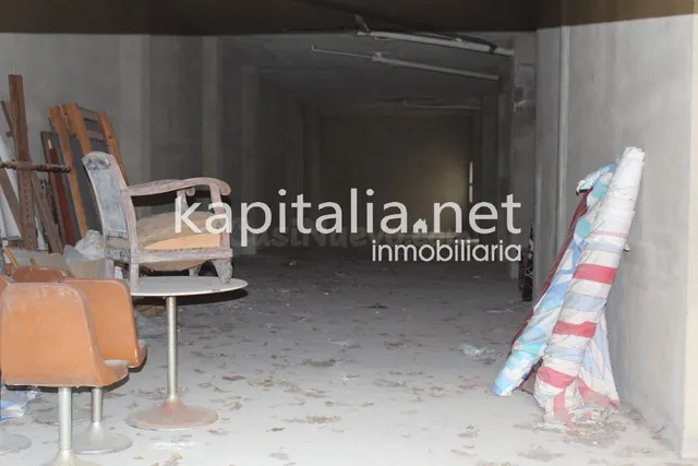 Local comercial en alquiler cerca de universidad — 2