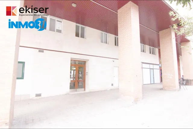Ekiser alquila oficina en Burlada — 9