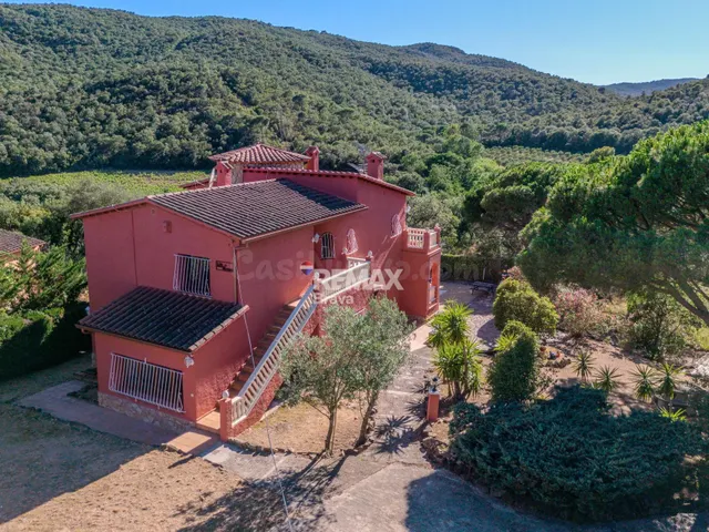 Calonge | Magnifico chalet independiente con piscina y licen - foto 3