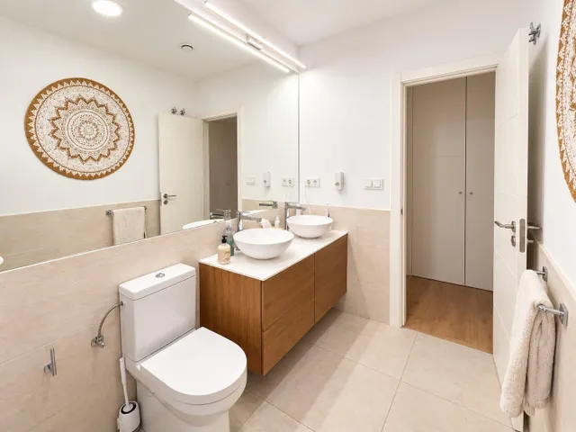 Pareado 3 habitaciones 139m² en alquiler - Entrenúcleos — 16