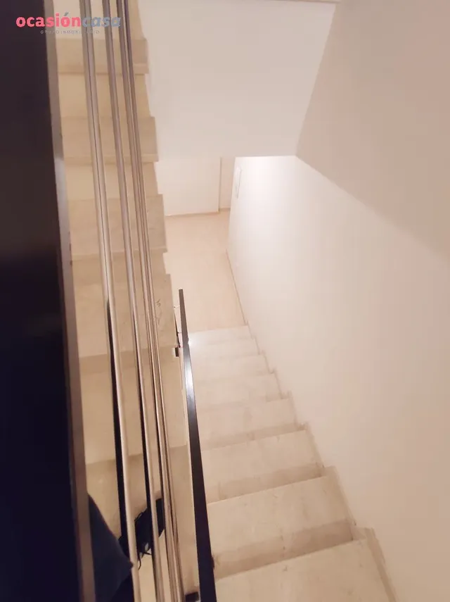 PRECIOSA CASA EN EL CARPIO!! — 7