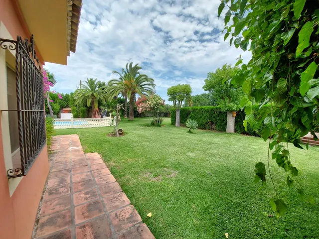 Magnifico Chalet con parcela de mas de 4.283m2 — 10