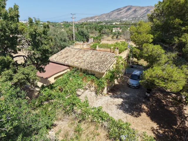 ¡Casa independiente con gran parcela en Benidorm! — 2