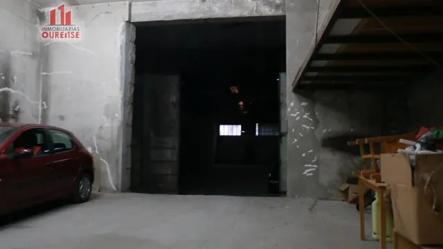 LOCAL COMERCIAL EN LA ZONA DEL VEINTIUNO — 2