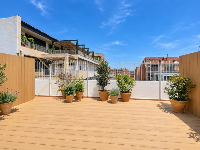 Ático dúplex reformado de 440 m2 + 80 m2 tzas. Turó Park - foto 2