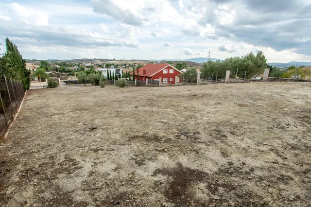 Parcela de casi 1500m2 en el Chorrico — 9