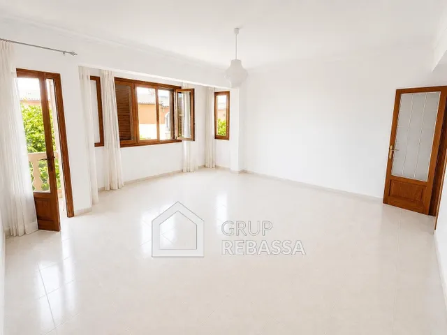 Primer piso en edificio completamente rehabilitado en el cen - foto 2