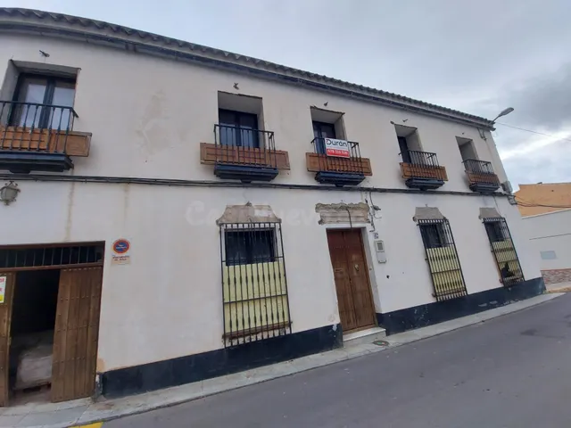 2 casas en venta con jardín para reformar en Berja - foto 2