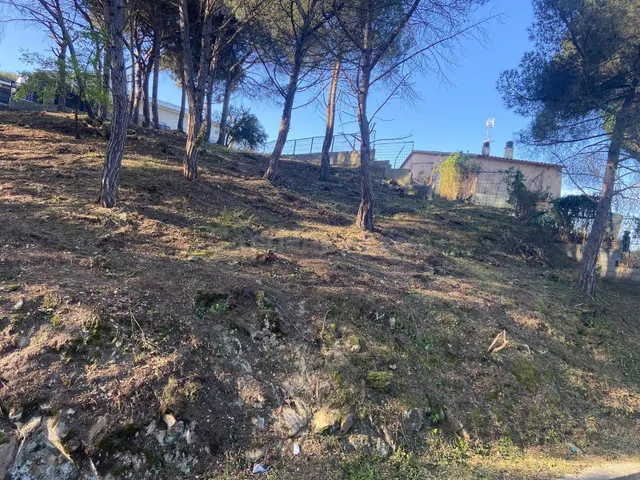 EXCLUSIVA PARCELA CON VISTAS EN CA LALEGRE – VILANOVA DEL VA - foto 4