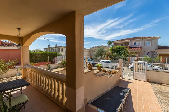 SE VENDE PAREADO EN MARRATXI — 20